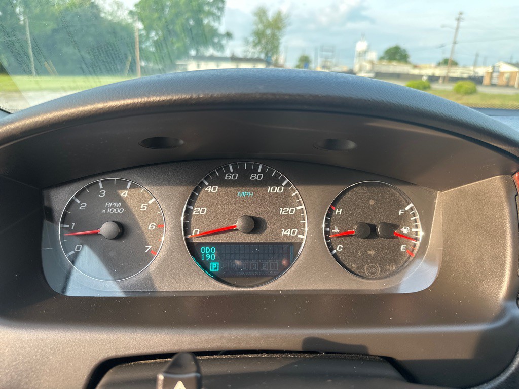 2009 Chevrolet Impala Image 12