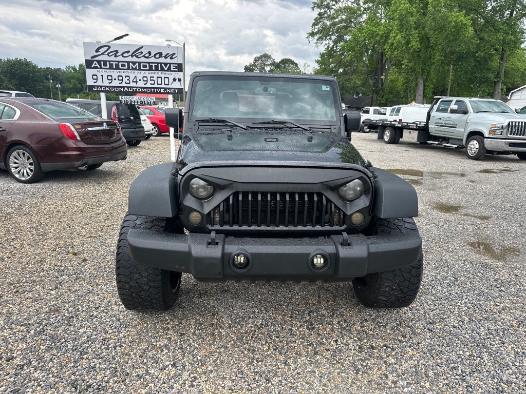 2014 Jeep Wrangler Unlimited Image 2