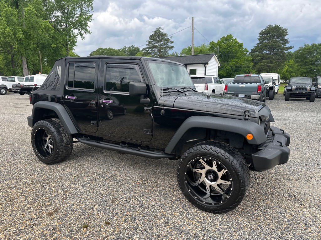 2014 Jeep Wrangler Unlimited Image 3