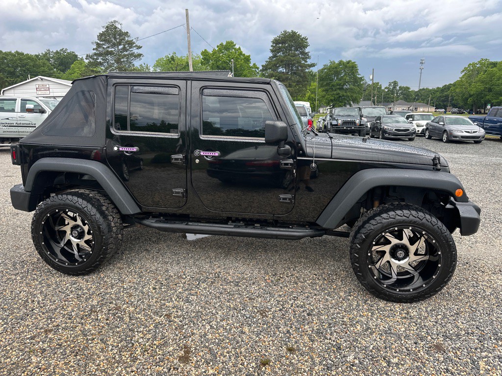 2014 Jeep Wrangler Unlimited Image 4