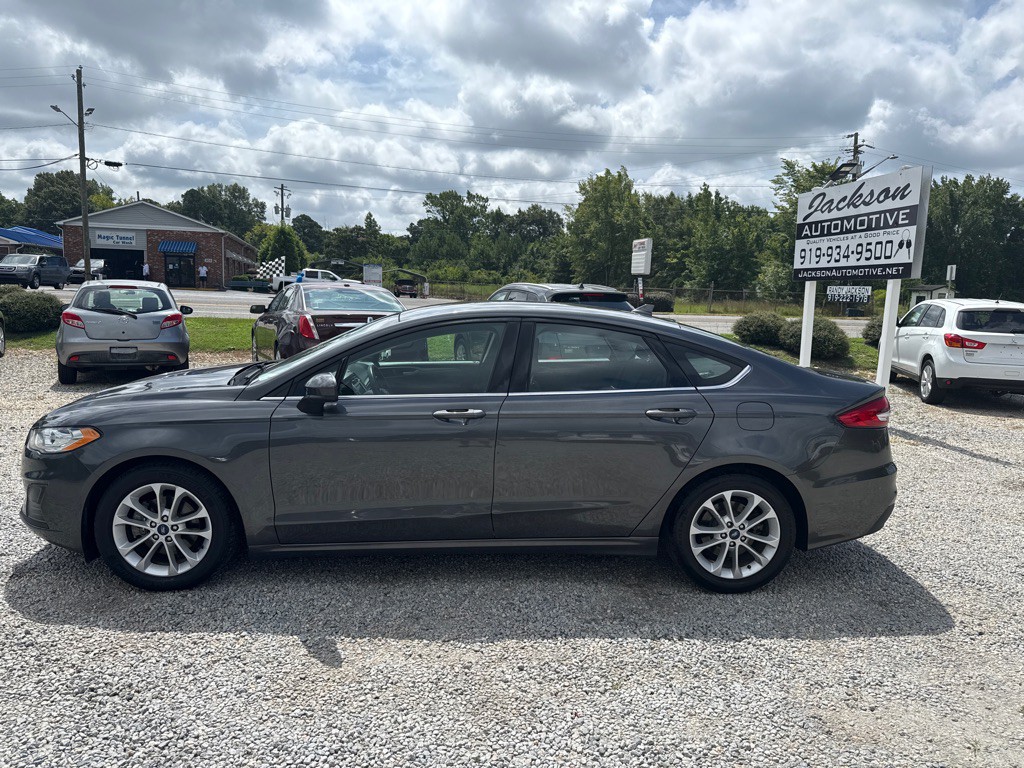 2020 Ford Fusion Image 7