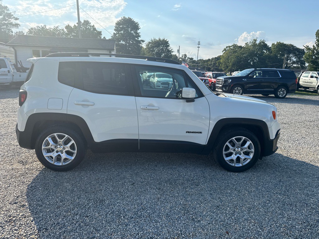 2017 Jeep Renegade Image 4