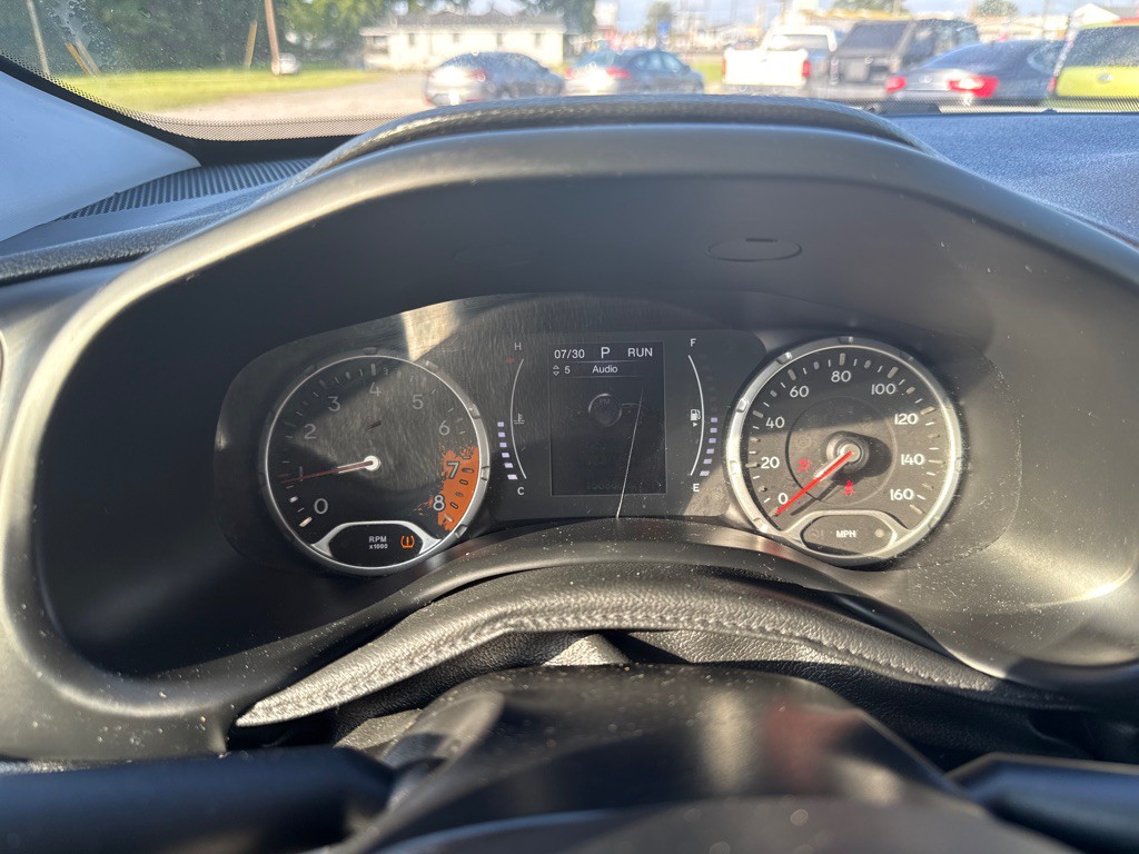 2017 Jeep Renegade Image 16