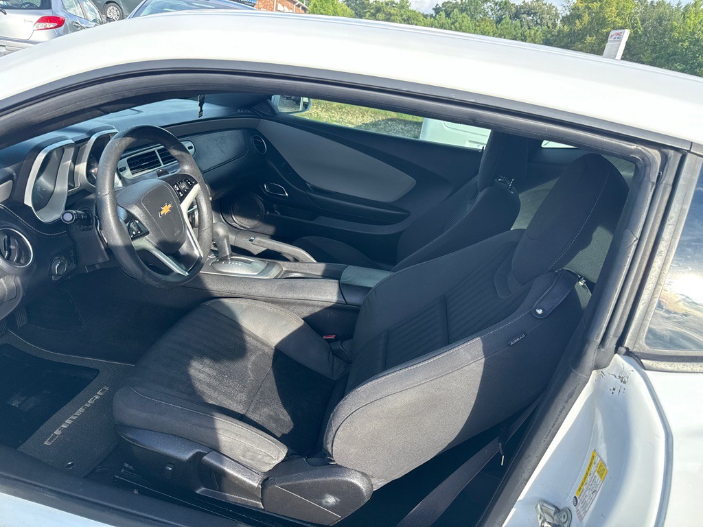 2015 Chevrolet Camaro Image 9
