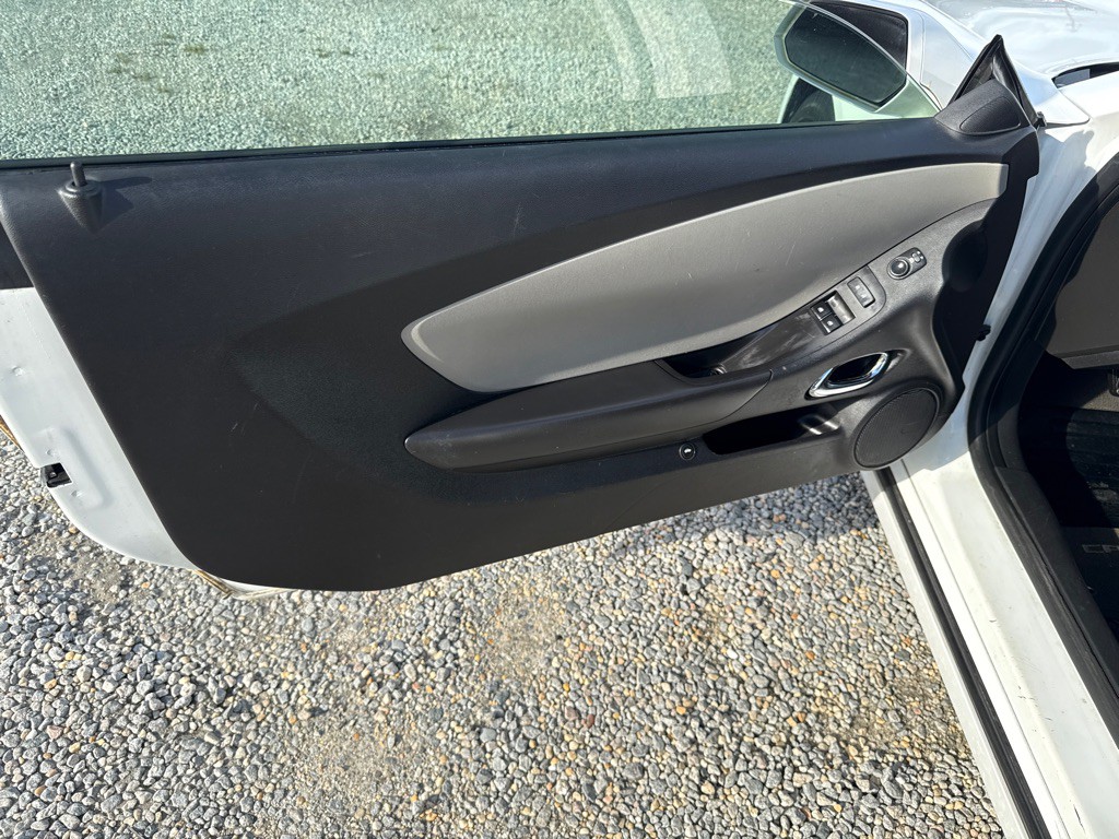 2015 Chevrolet Camaro Image 10