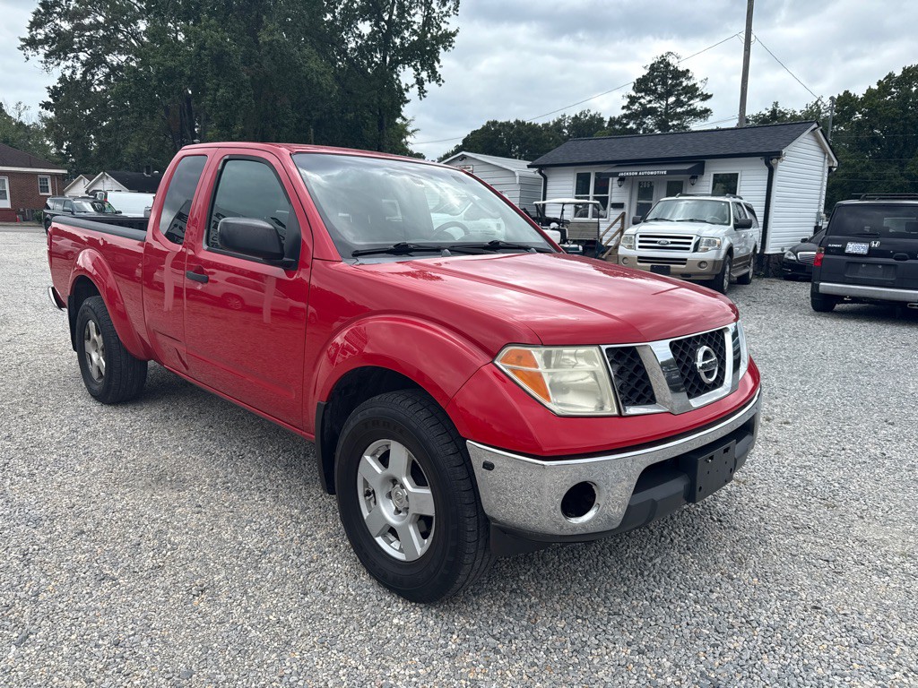 2005 Nissan Frontier Image 2