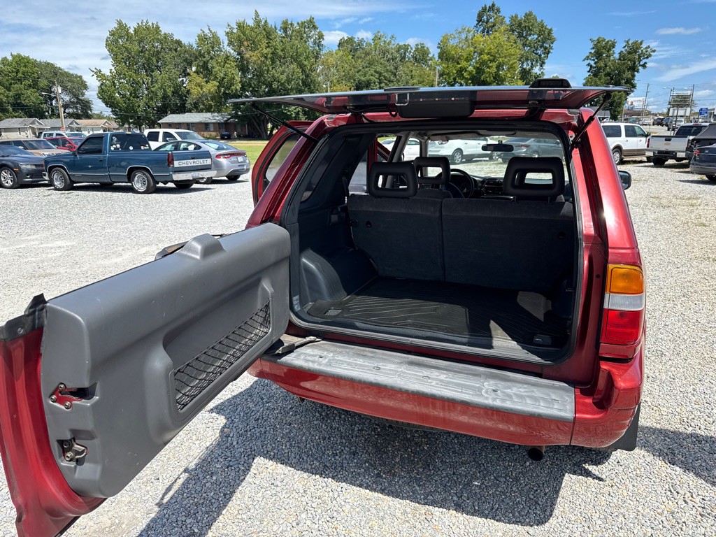 1999 Isuzu Rodeo Image 11