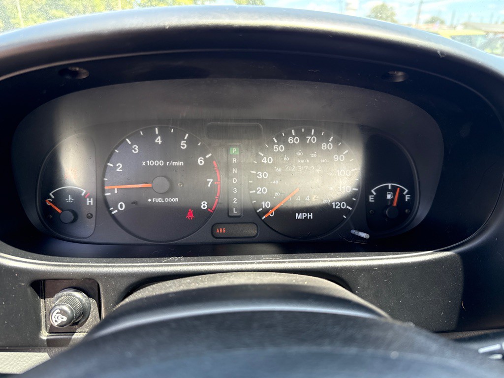 1999 Isuzu Rodeo Image 12
