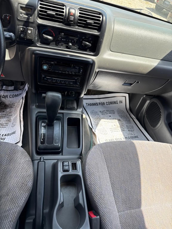 1999 Isuzu Rodeo Image 13