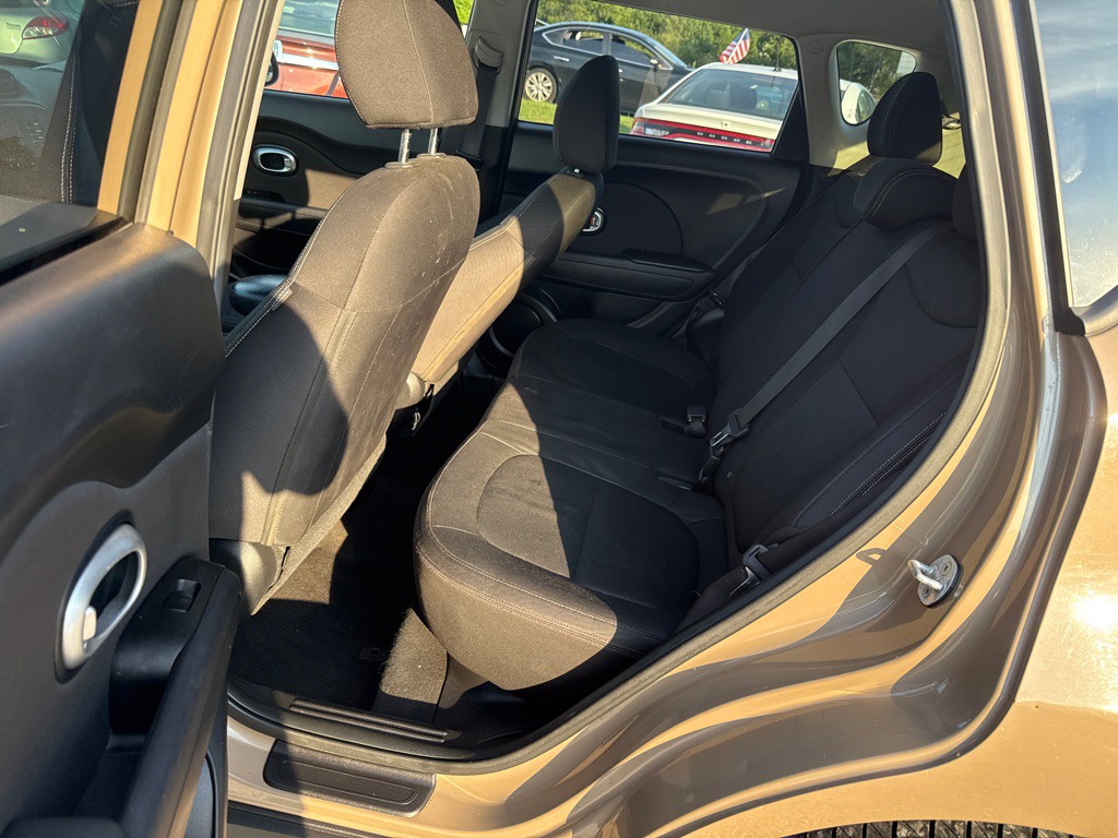 2015 Kia Soul Image 9