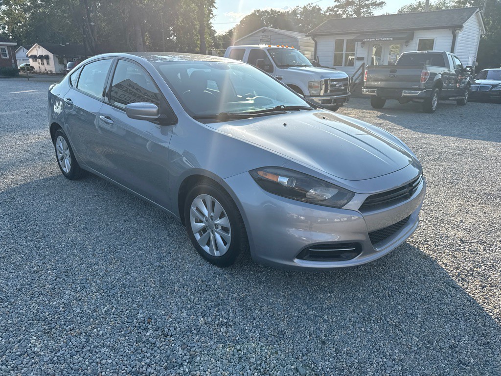 2014 Dodge Dart Image 3