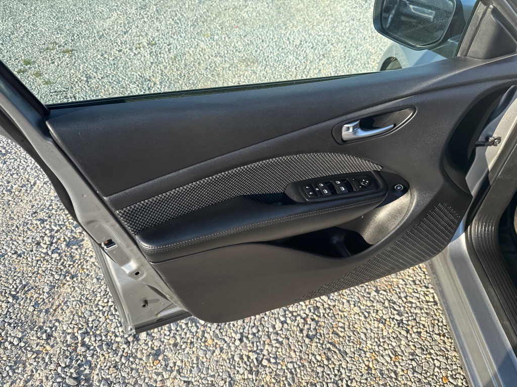 2014 Dodge Dart Image 11