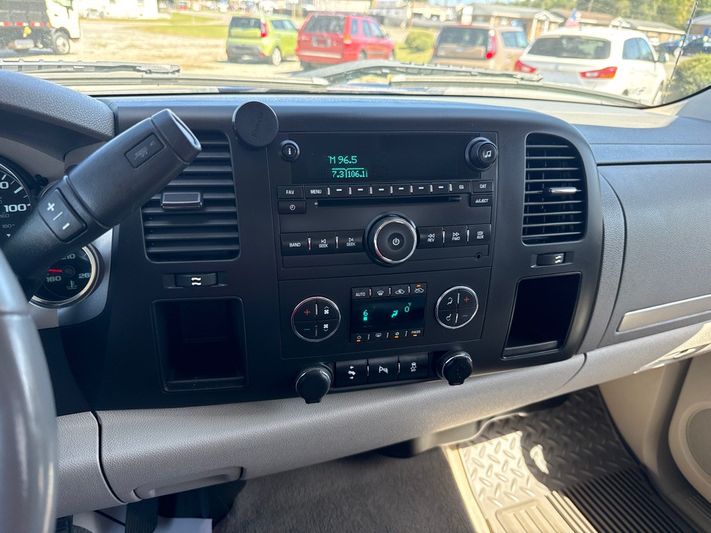 2013 Chevrolet Silverado 1500 Image 13