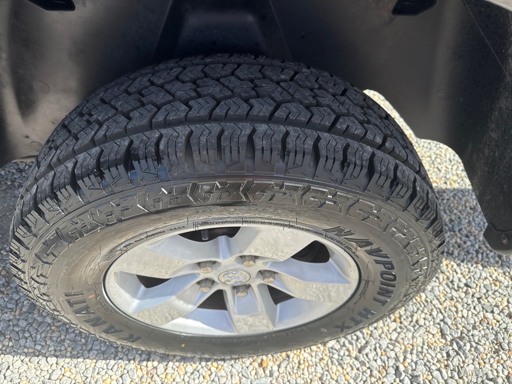 2016 RAM 1500 Image 6