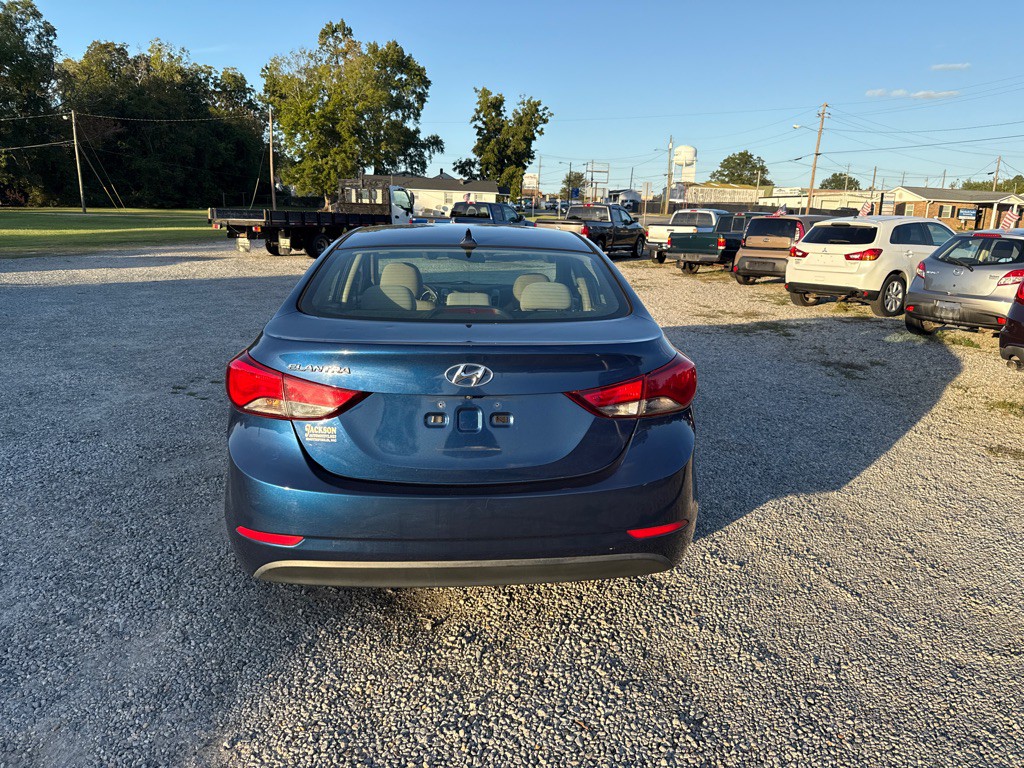 2015 Hyundai Elantra Image 5