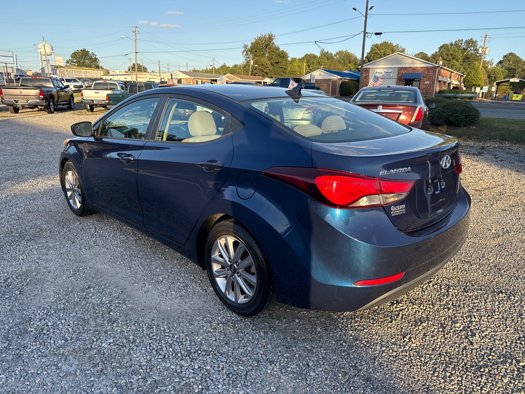 2015 Hyundai Elantra Image 6