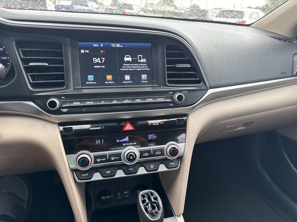 2020 Hyundai Elantra Image 13