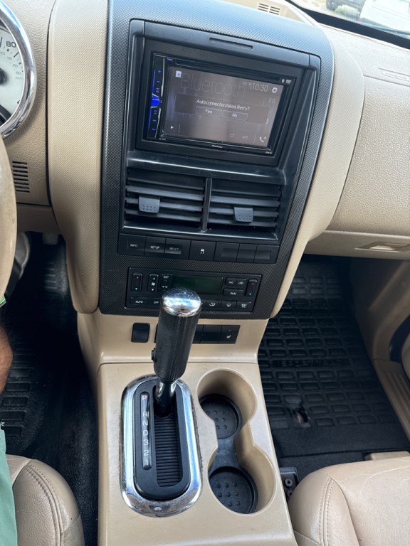 2007 Ford Explorer Image 15