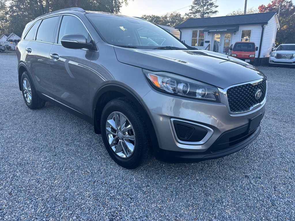 2017 Kia Sorento Image 3