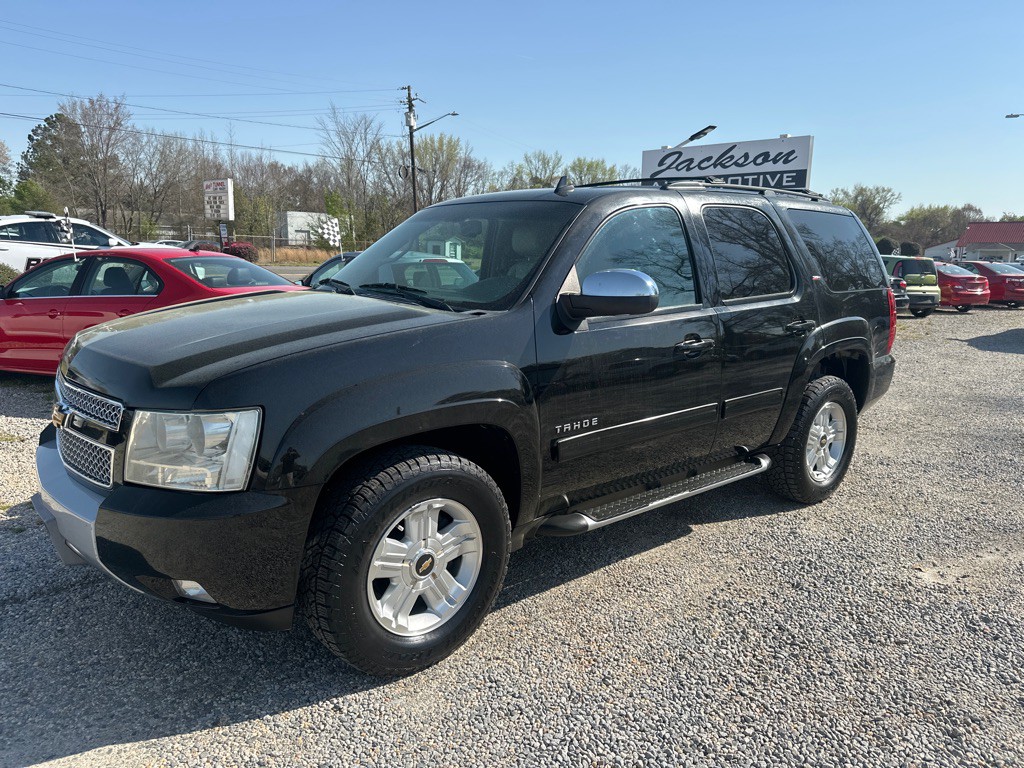 2014 Chevrolet Tahoe Image 1