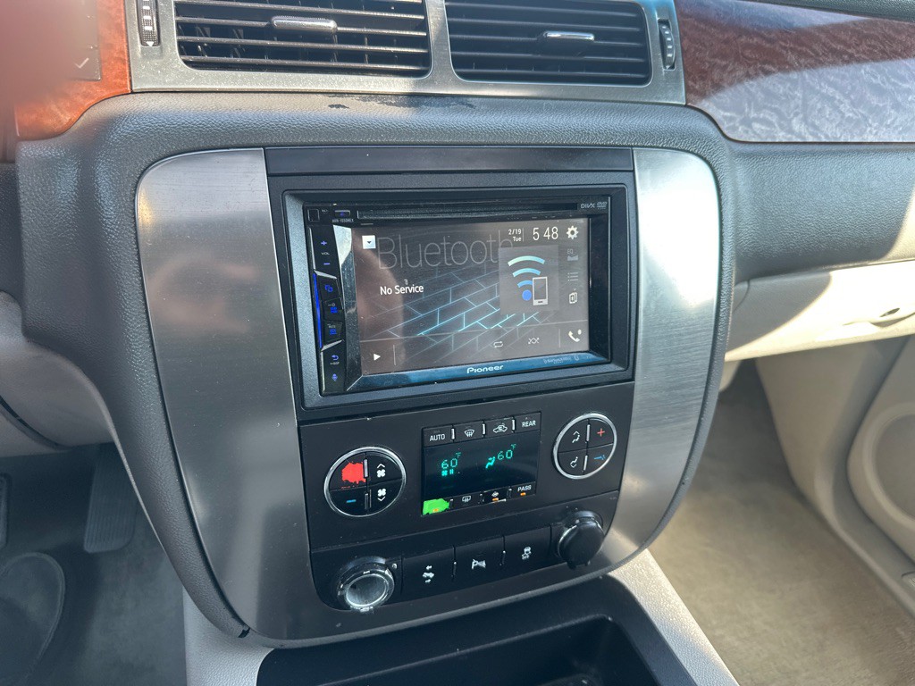 2014 Chevrolet Tahoe Image 16