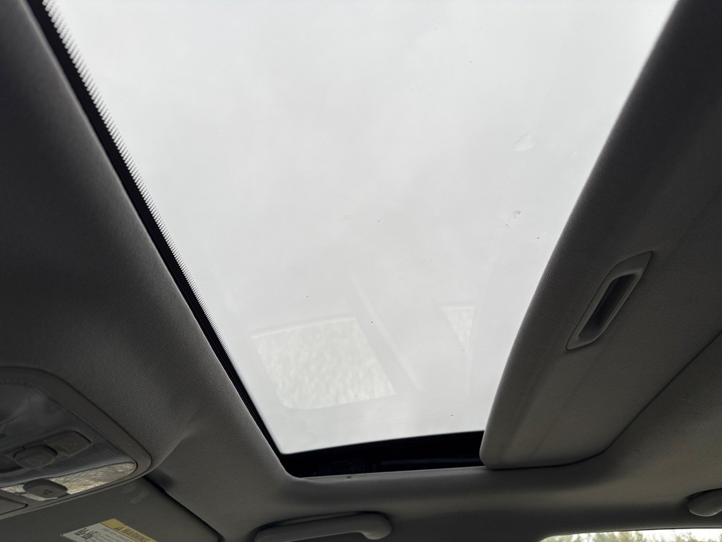 2010 Kia Optima Image 14