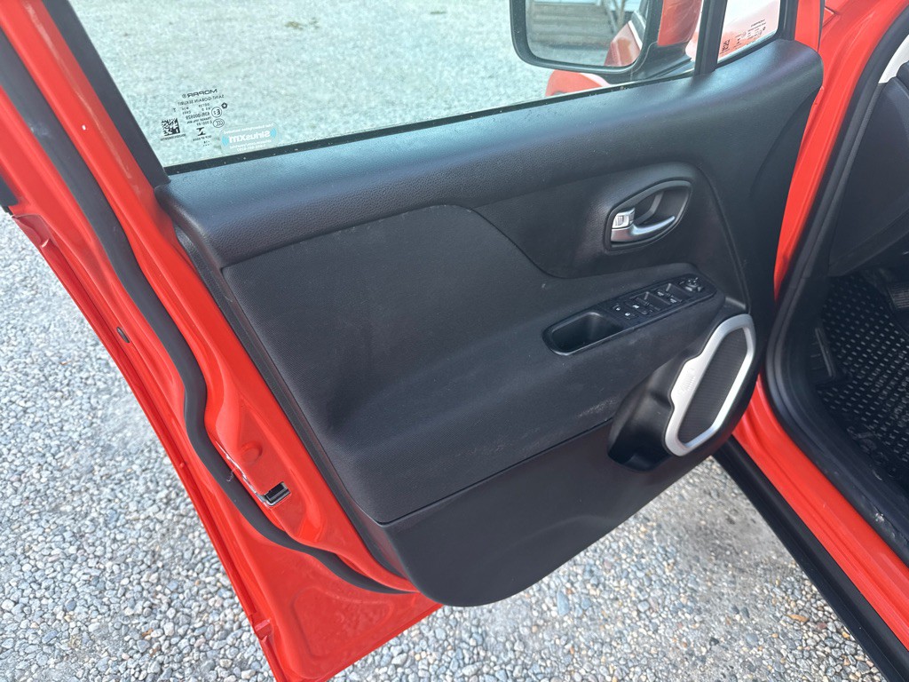 2018 Jeep Renegade Image 10