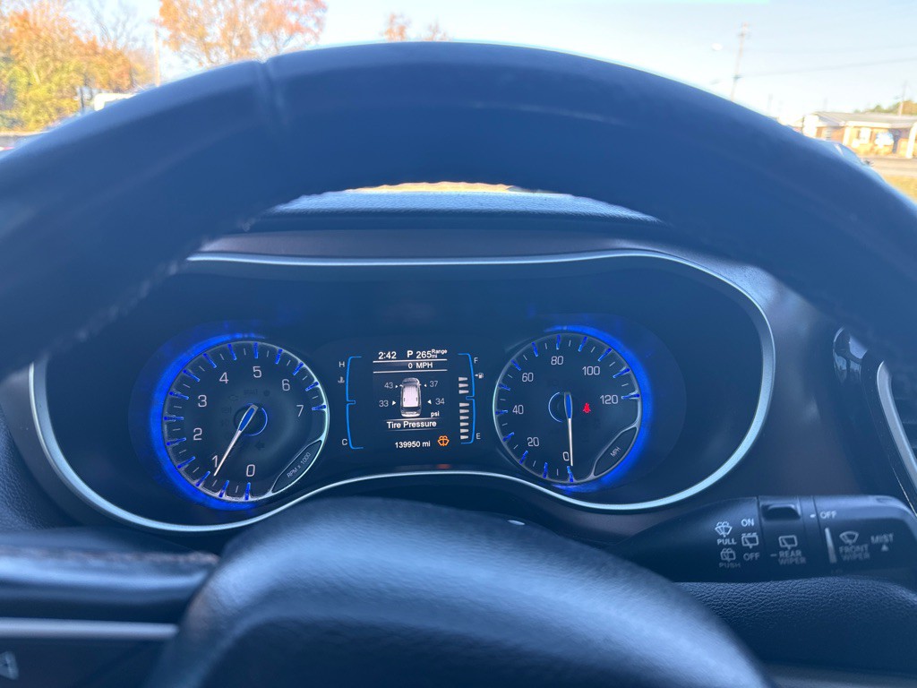 2017 Chrysler Pacifica Image 13