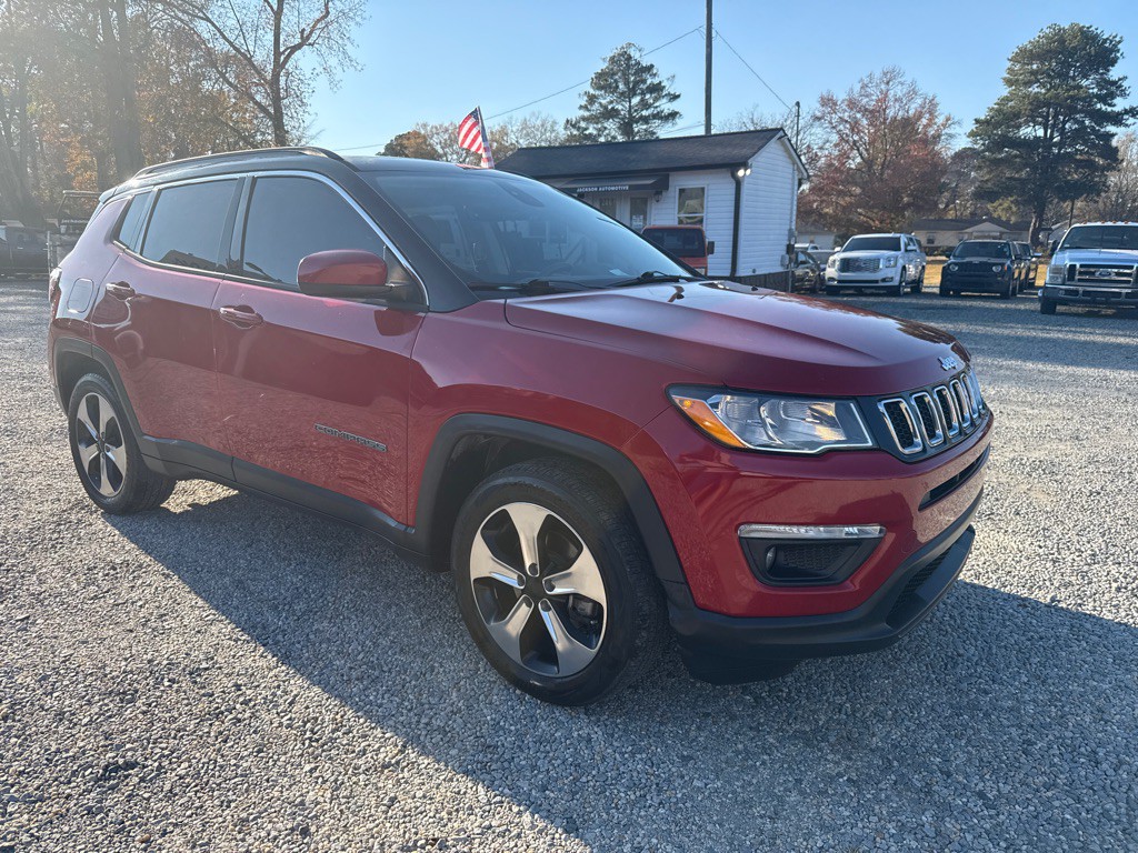 2018 Jeep Compass Image 3