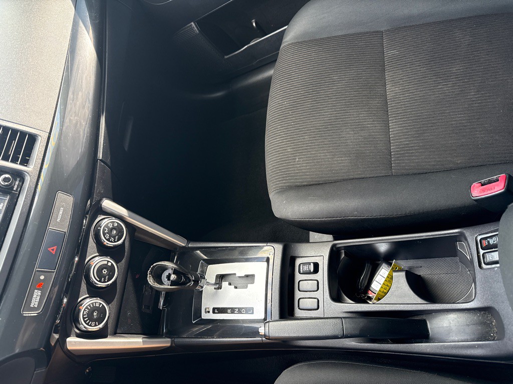 2016 Mitsubishi Lancer Image 13