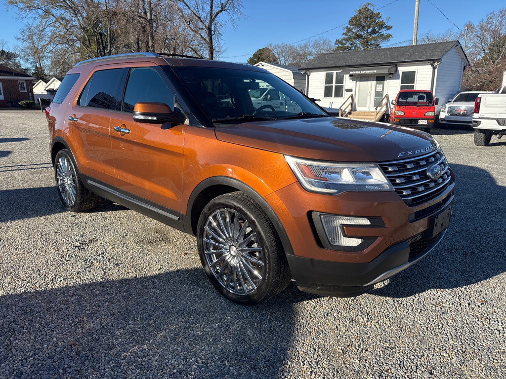 2017 Ford Explorer Image 3