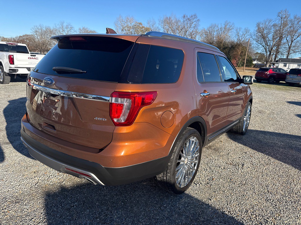 2017 Ford Explorer Image 5