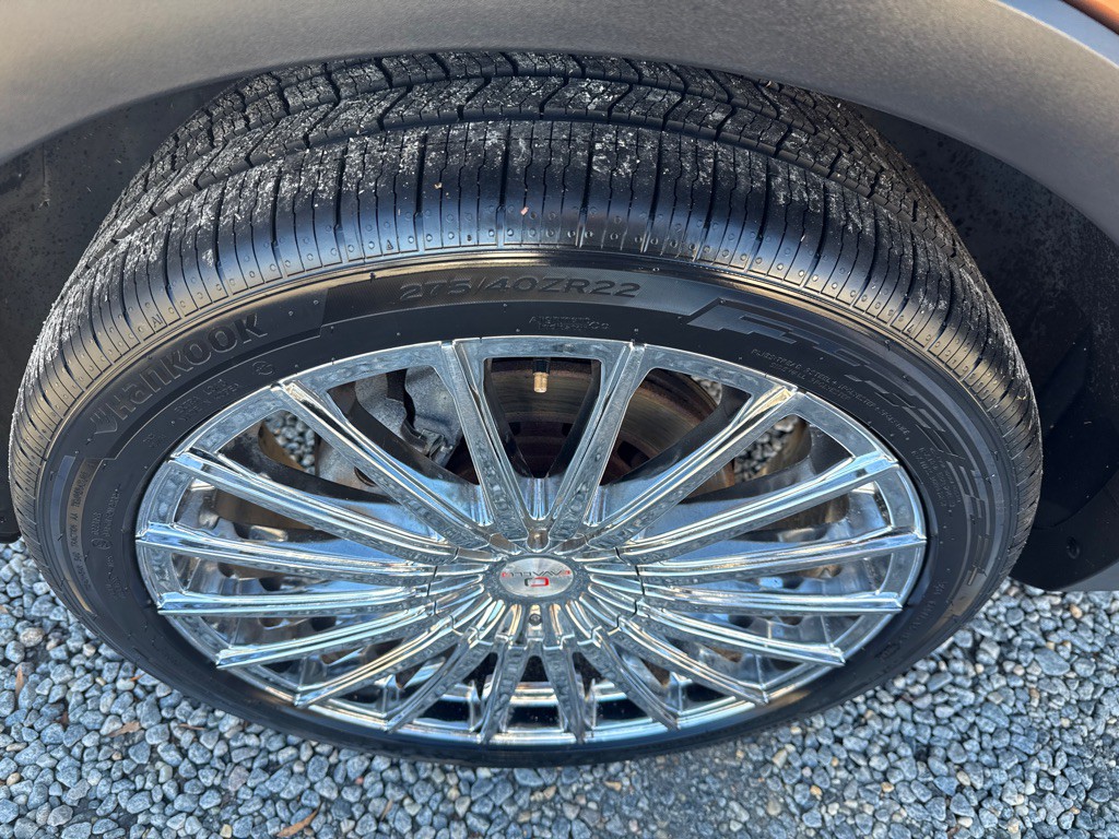 2017 Ford Explorer Image 9