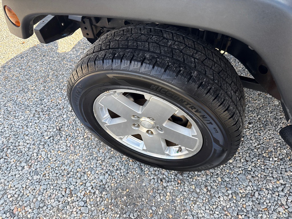 2009 Jeep Wrangler Image 9