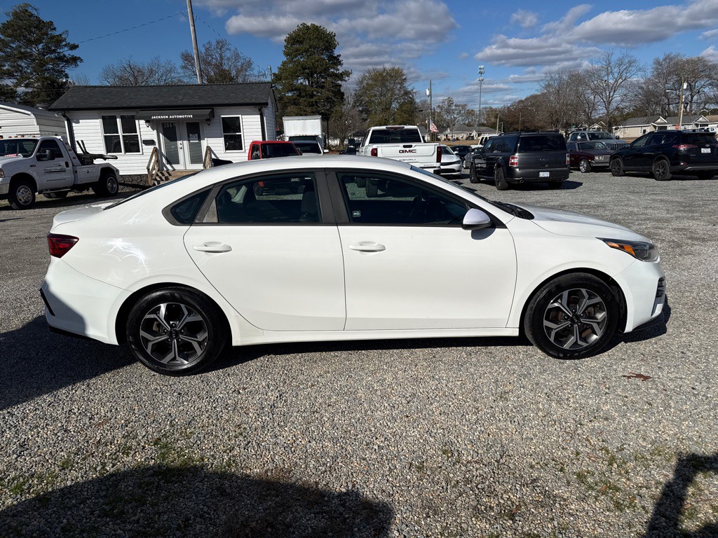 2020 Kia Forte Image 4
