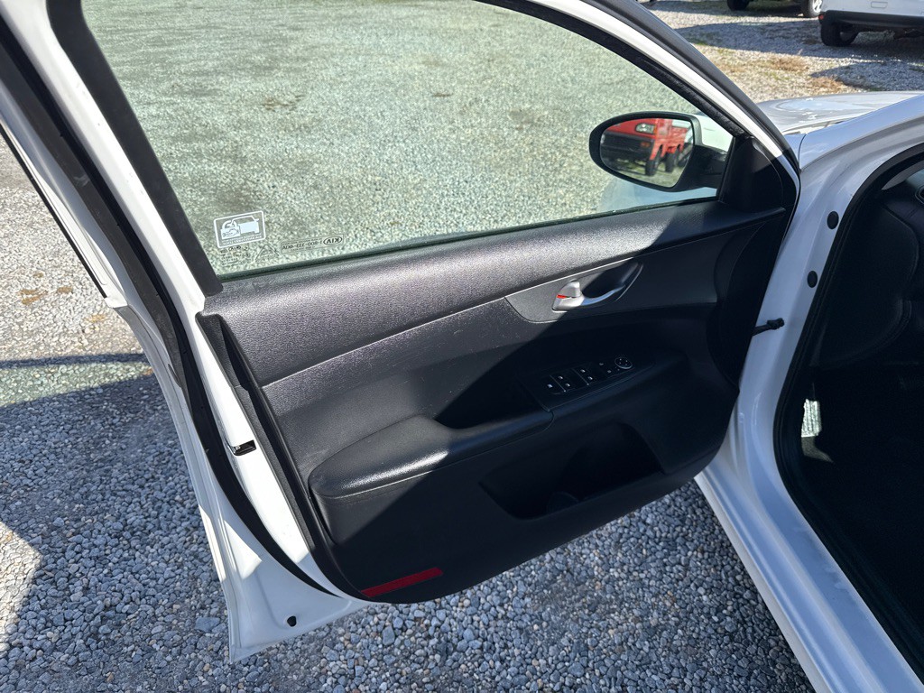 2020 Kia Forte Image 10