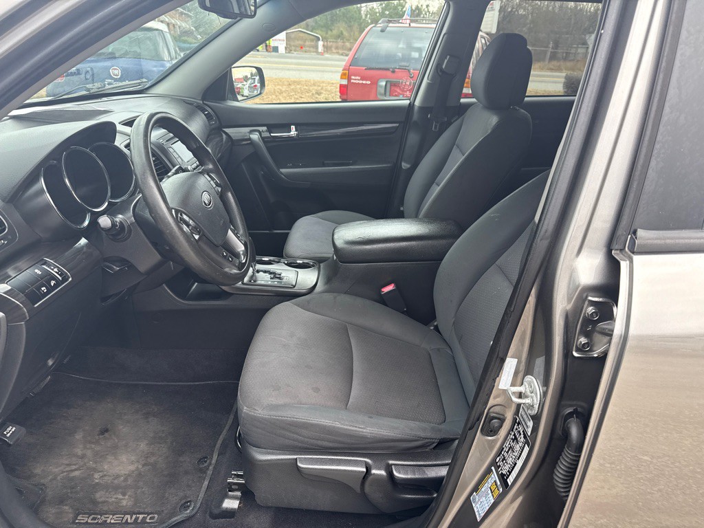 2013 Kia Sorento Image 9