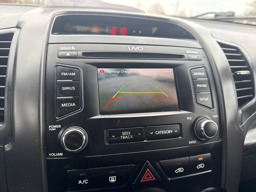 2013 Kia Sorento Image 14