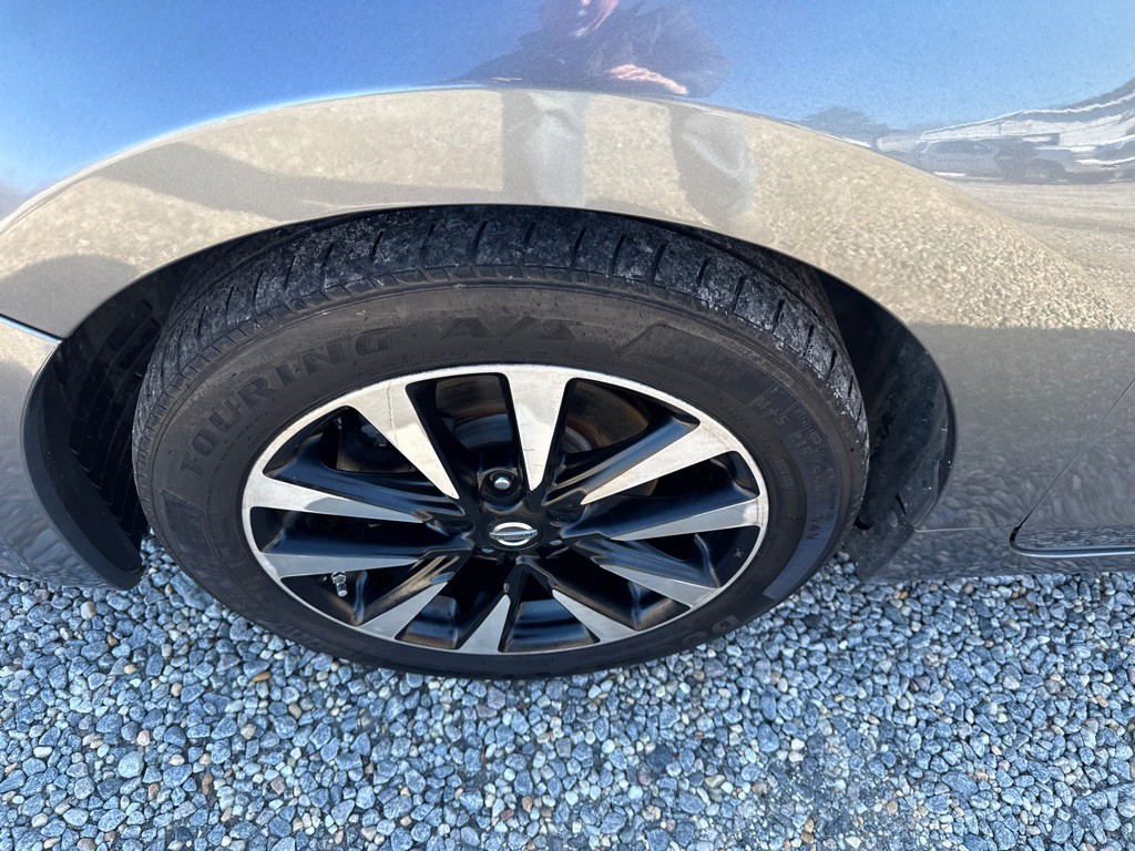 2018 Nissan Altima Image 8