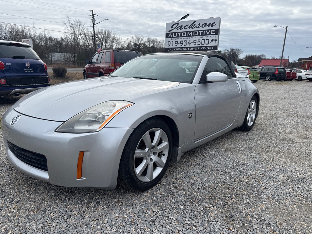 2004 Nissan 350Z Image 1