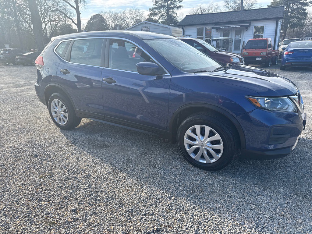 2019 Nissan Rogue Image 3