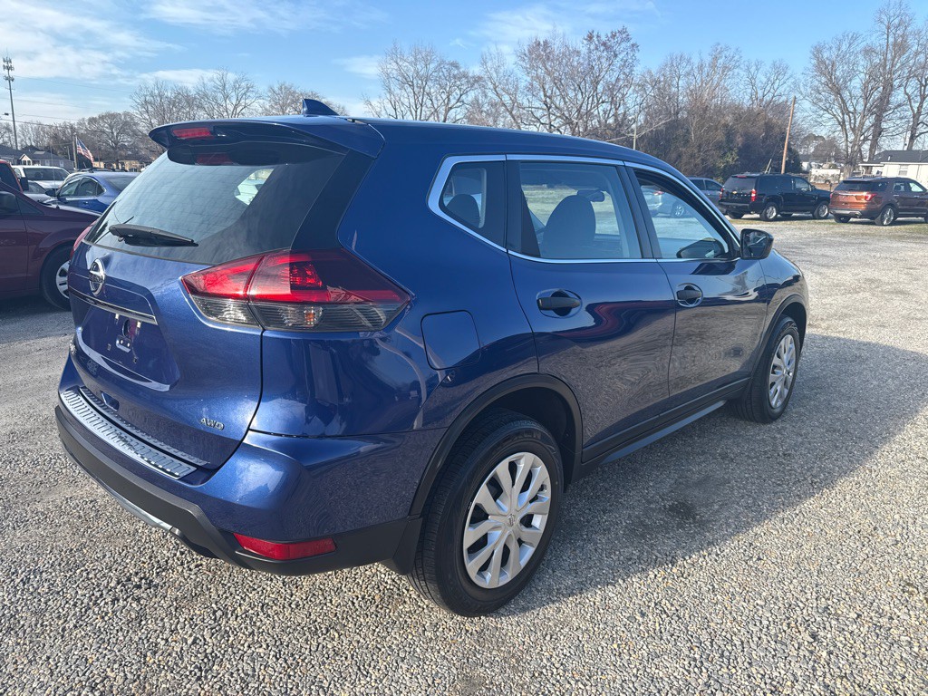 2019 Nissan Rogue Image 4