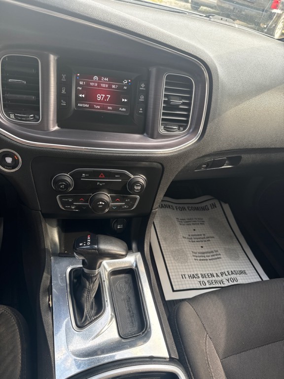 2016 Dodge Charger Image 12