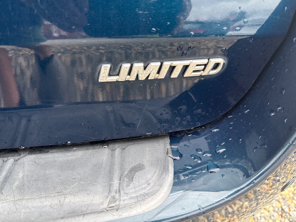 2011 Toyota Sienna Image 8