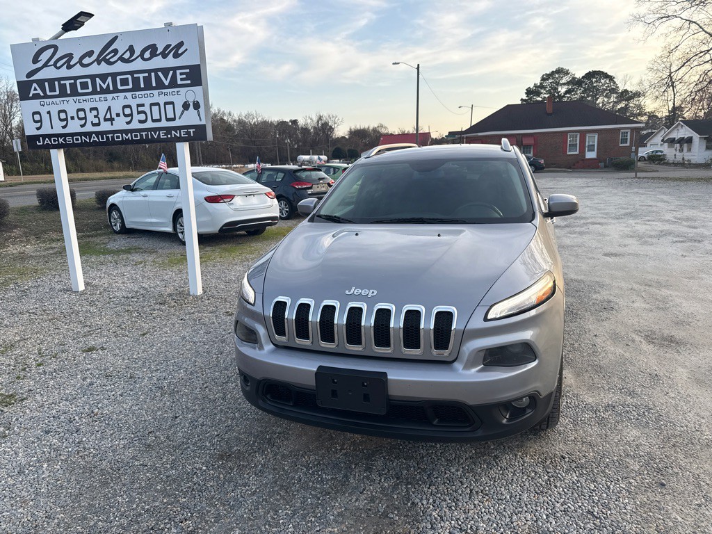 2016 Jeep Cherokee Image 2