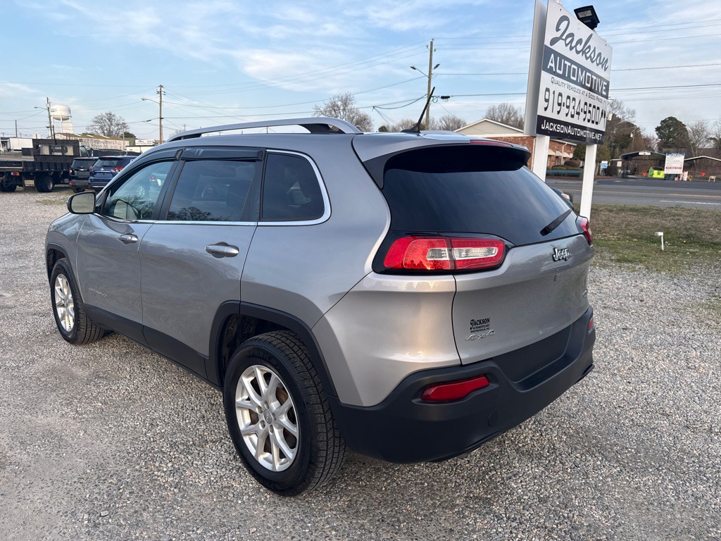 2016 Jeep Cherokee Image 6