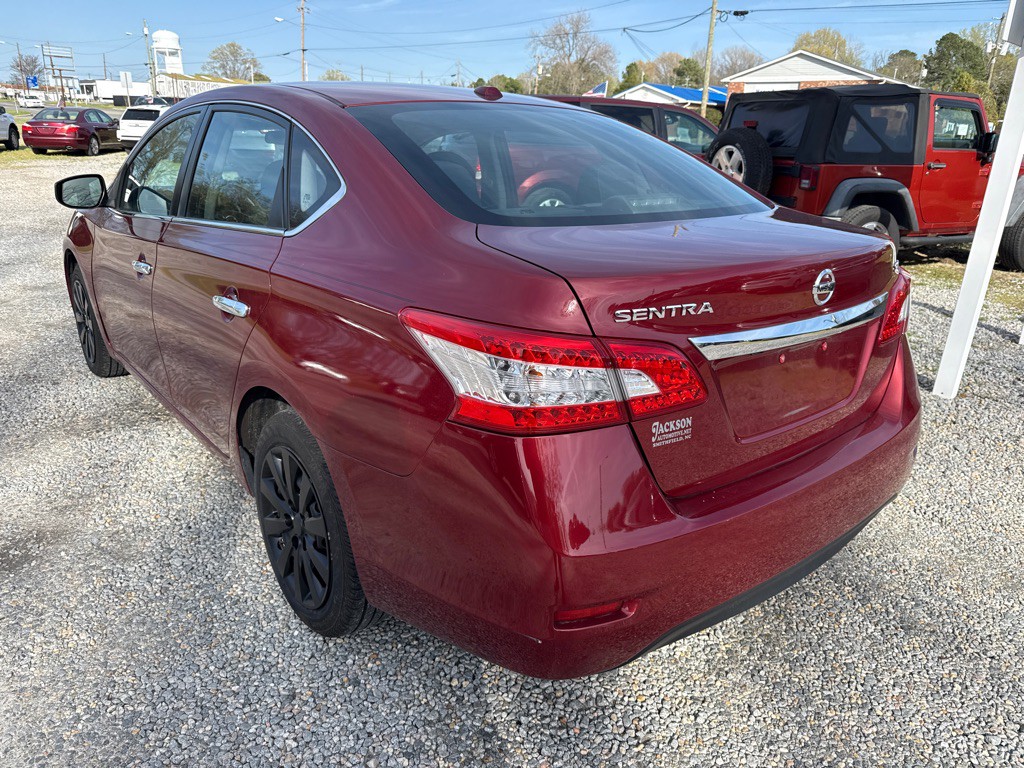 2015 Nissan Sentra Image 6