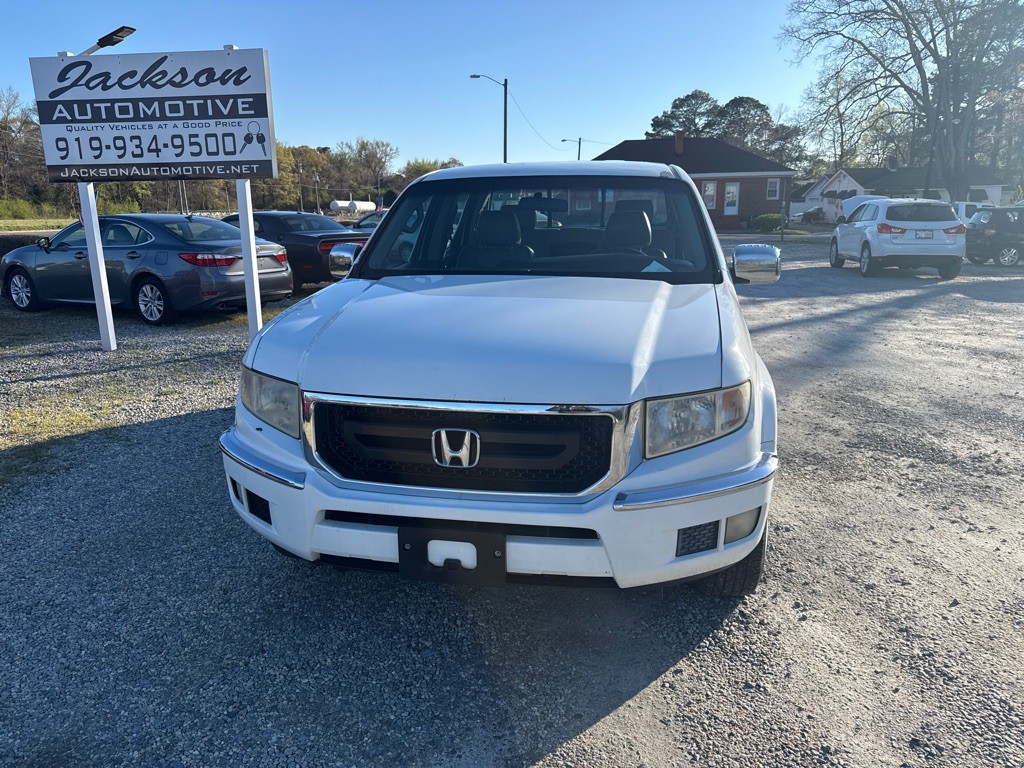 2011 Honda Ridgeline Image 2