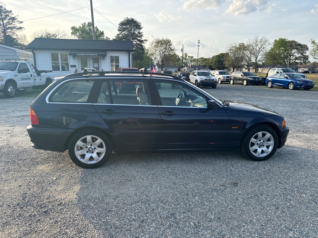 2001 BMW 3 Series Image 4