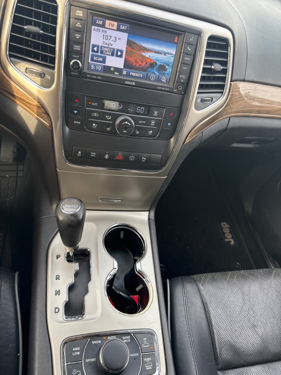 2013 Jeep Grand Cherokee Image 17